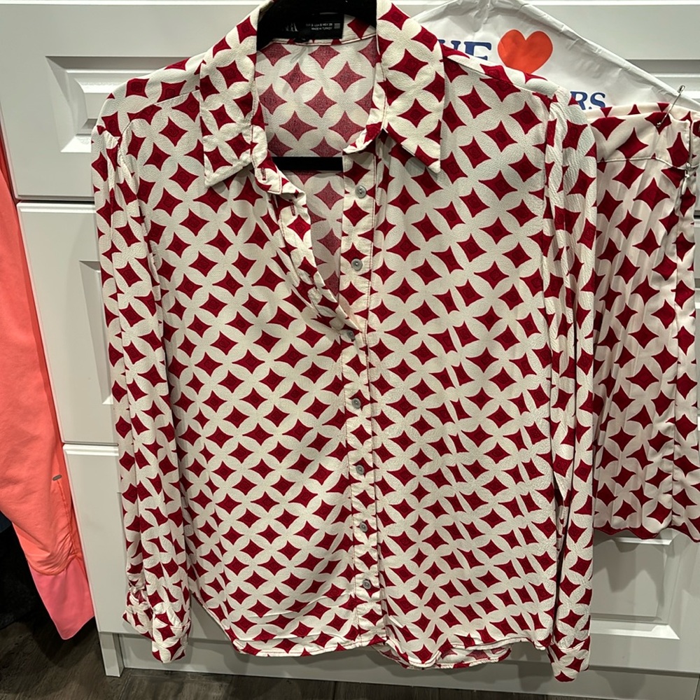 zara button down shirt size S